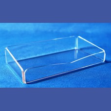 BANDEJA doblada con lados en disminucion <br>Medidas: 200 x 150 x 36 mm<br>